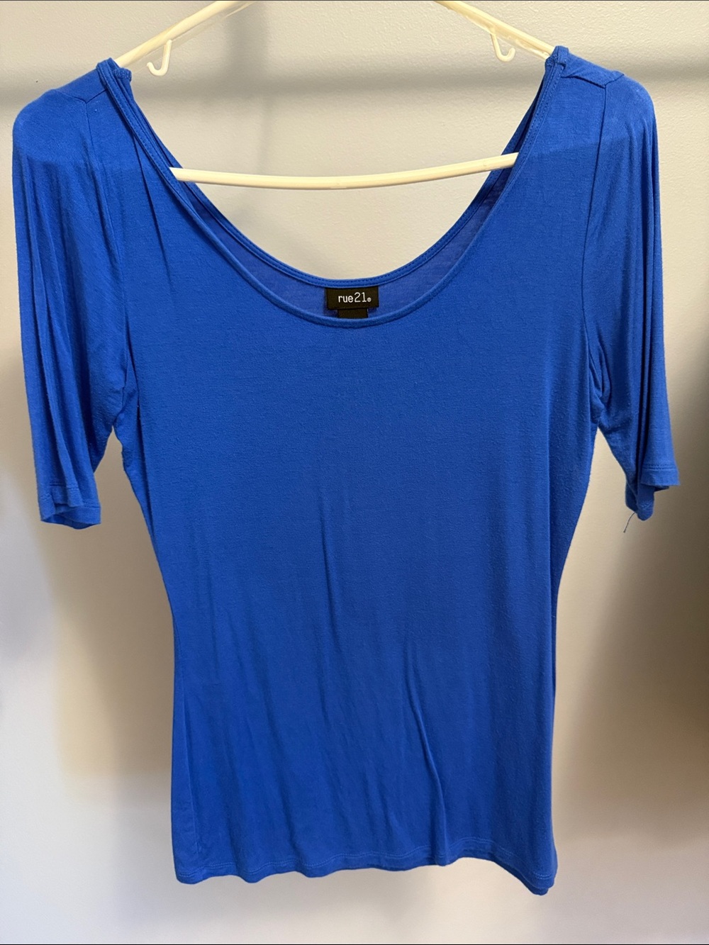 rue21 Blue Scoop Neck Short Sleeve Women's Top